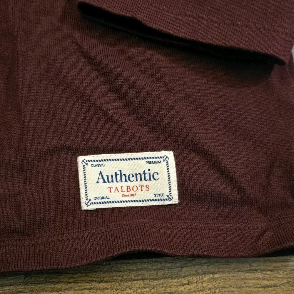 Talbots New England Equestrian Club Embroidered Tee Womens L Burgundy Preppy - Picture 3 of 6